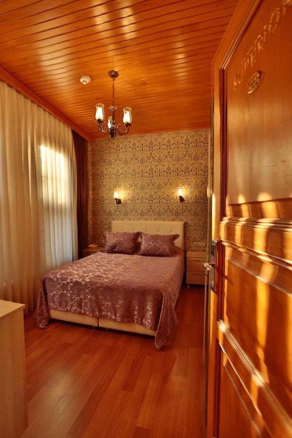 Mimoza Butik Otel Buyukada Prinseneilanden Buitenkant foto