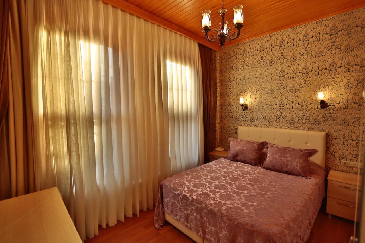 Mimoza Butik Otel Buyukada Prinseneilanden Buitenkant foto