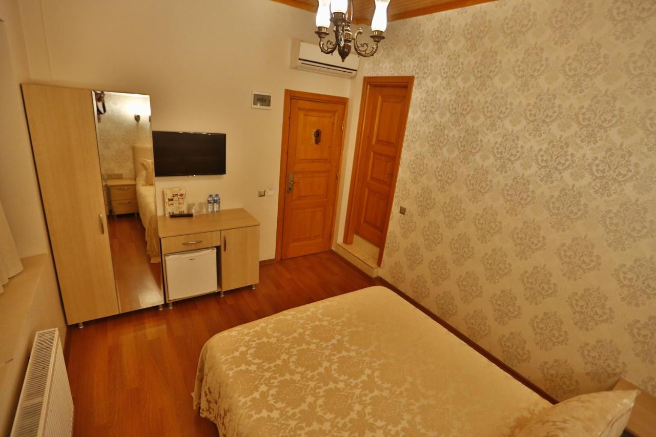 Mimoza Butik Otel Buyukada Prinseneilanden Buitenkant foto